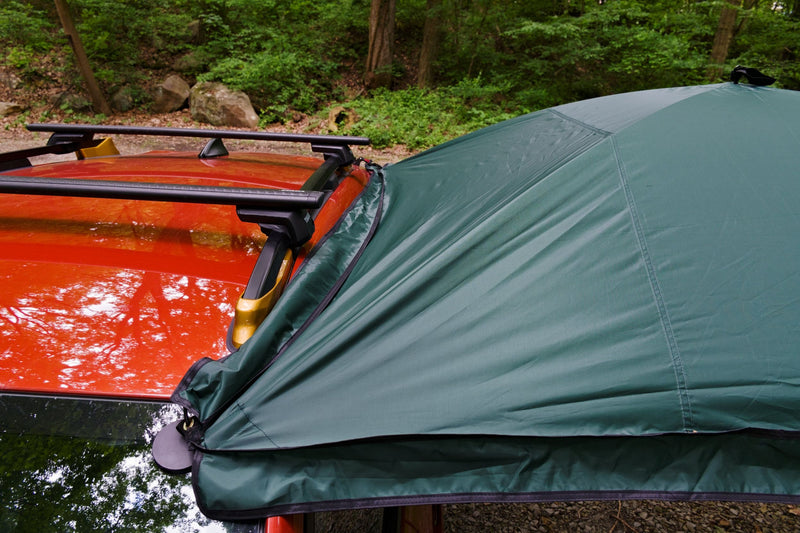 Load image into Gallery viewer, SUV parked with tent fully extended