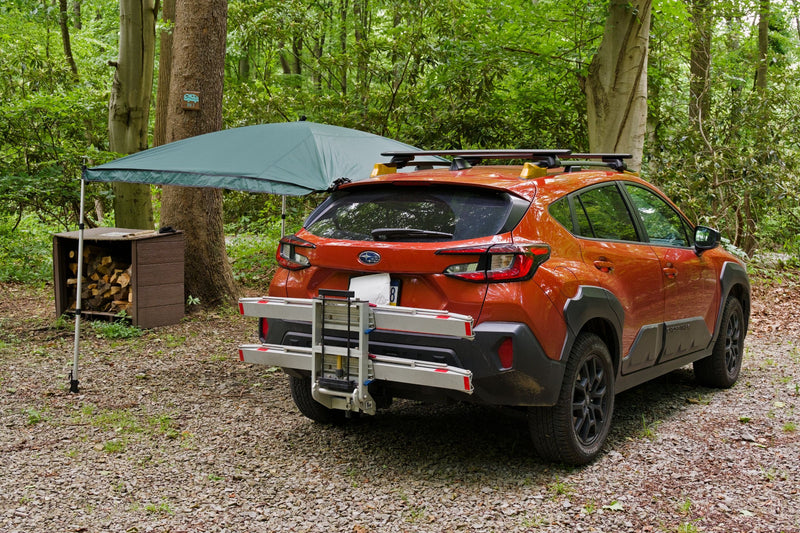 Load image into Gallery viewer, Tent from rear with SUV roof mount