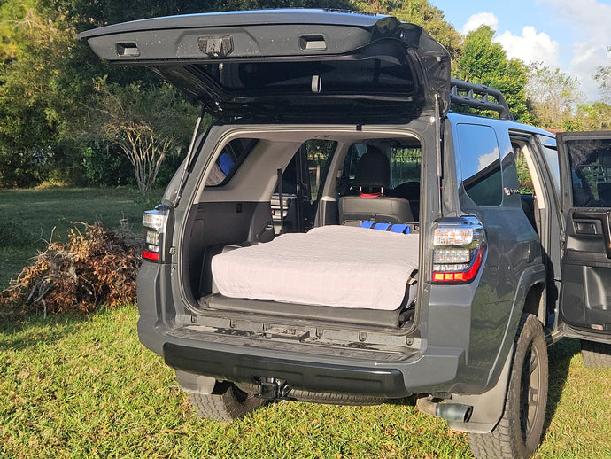 4Runner Vehicle Air Mattress + Fitted Sheet