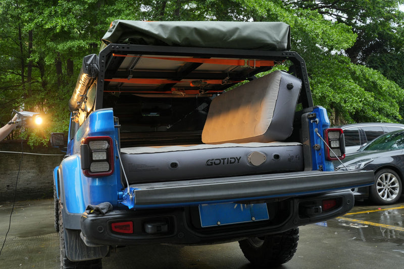 Load image into Gallery viewer, Jeep Gladiator Air Mattress With Extension Modules
